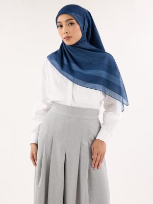 avery navy printed square scarf