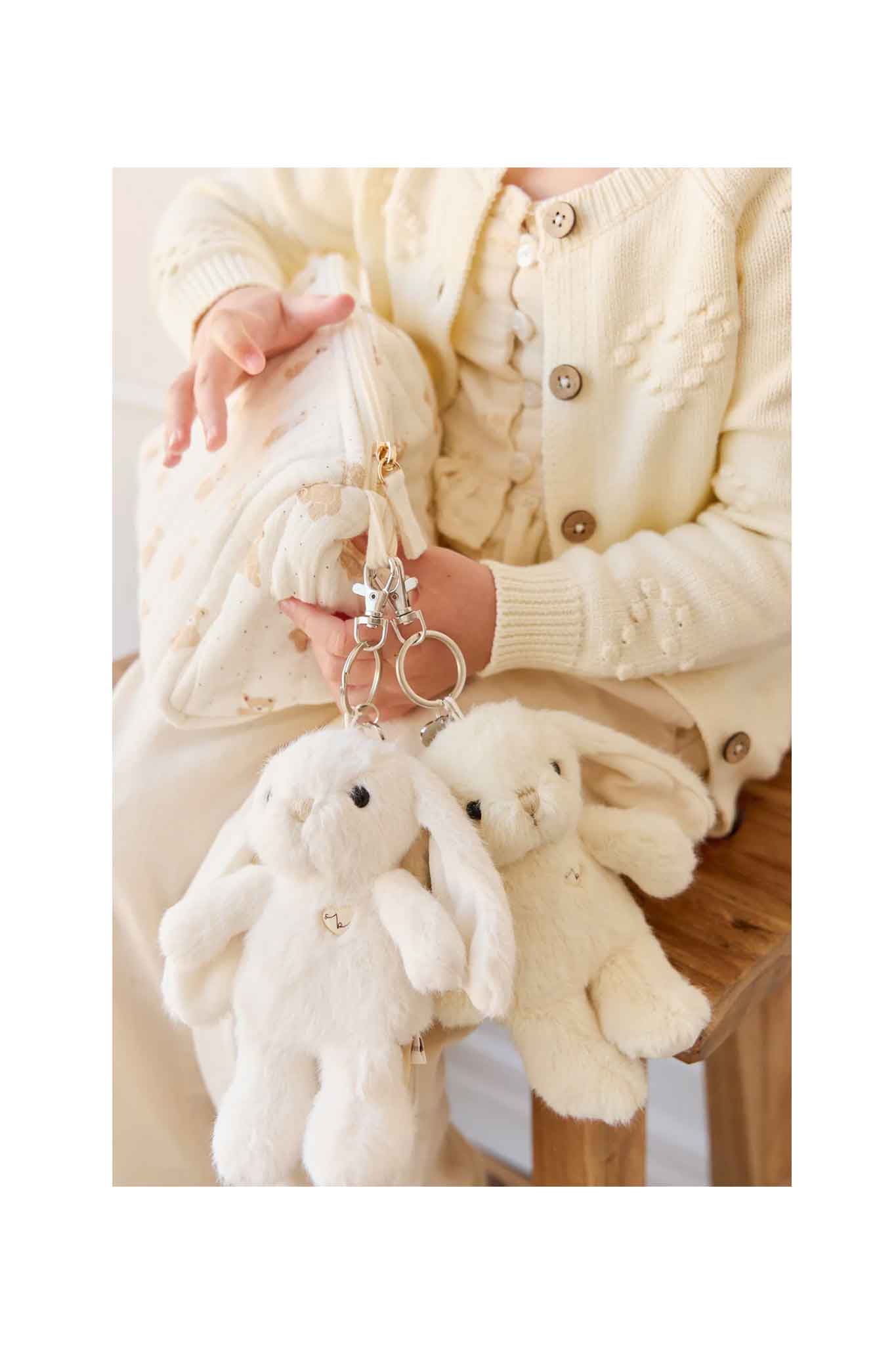 snuggle bunnies penelope keyring sunshine