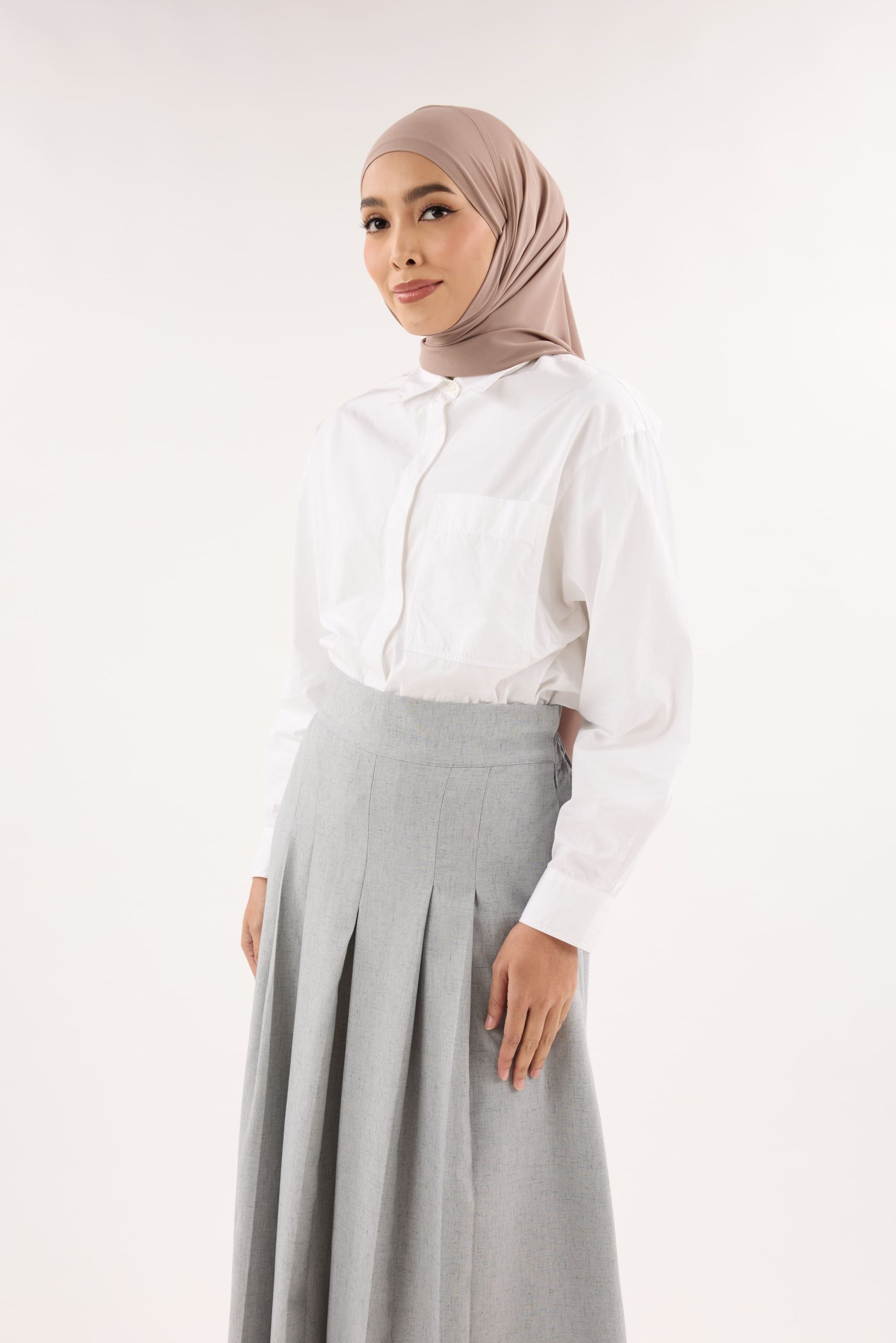 saja light brown instant hijab