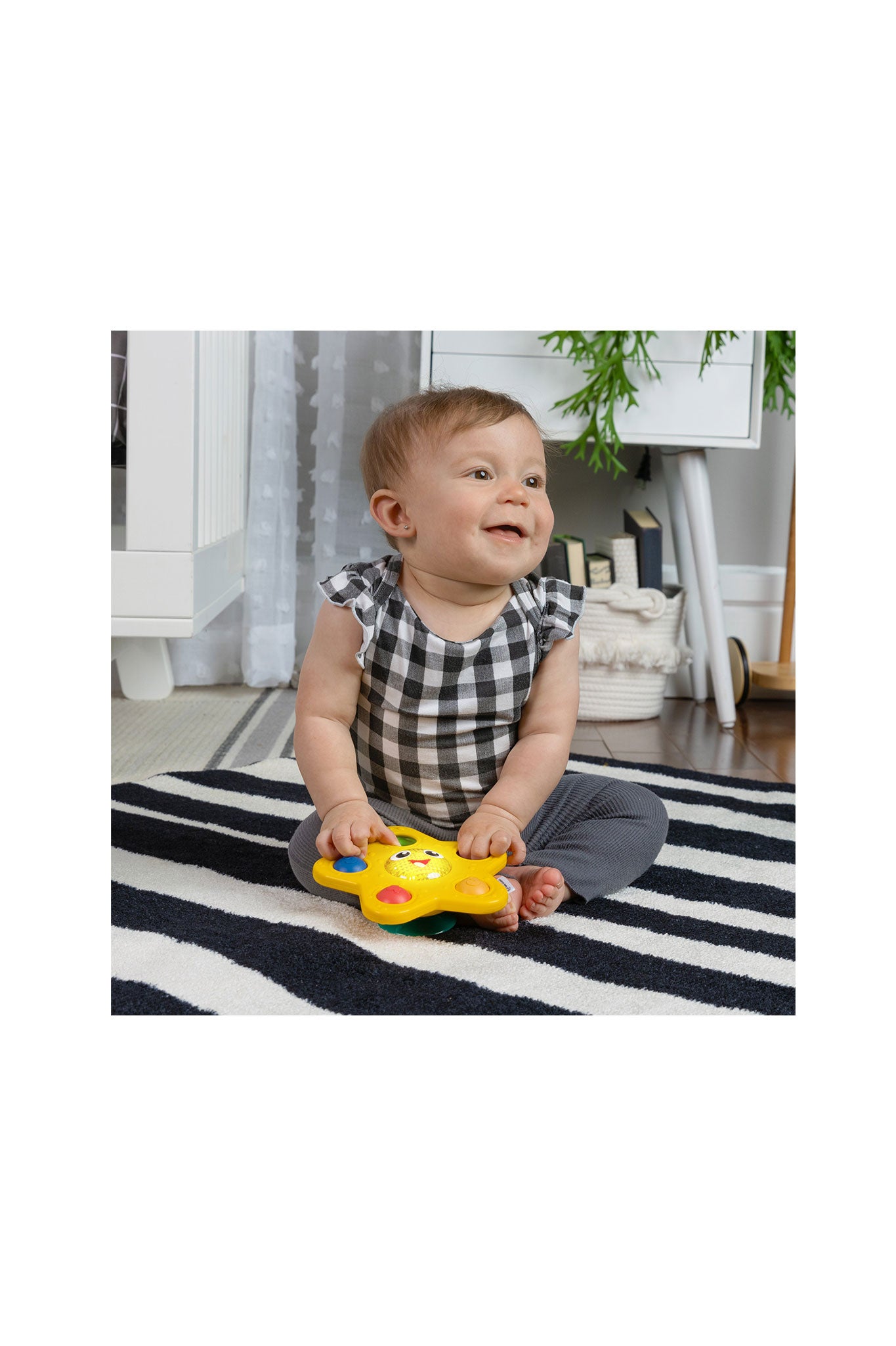 baby einstein ocean explorers pop & glow starfish light up sensory activity toy