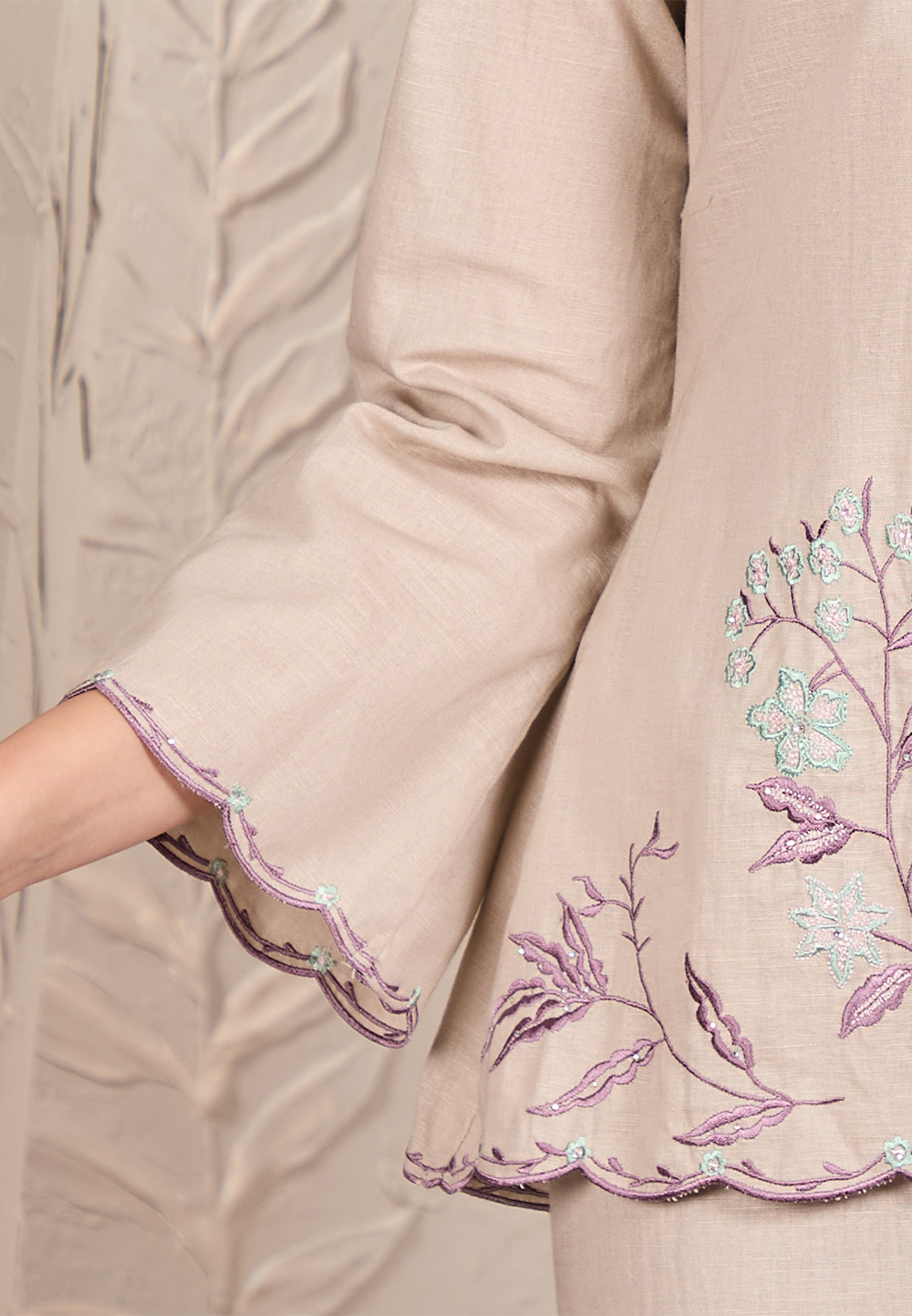 Sherifa baju kurung in angora - Image 3