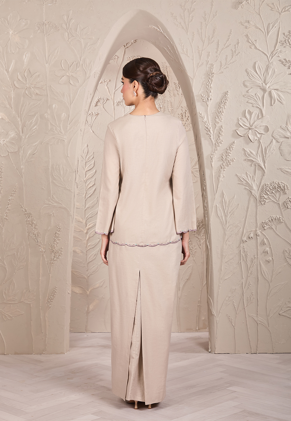 Sherifa baju kurung in angora - Image 4