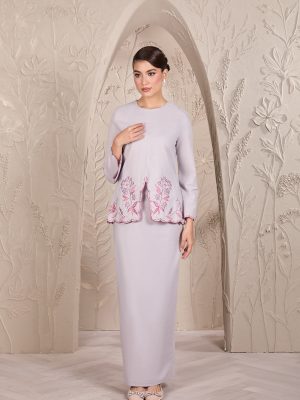 Sherifa baju kurung in lilac tint