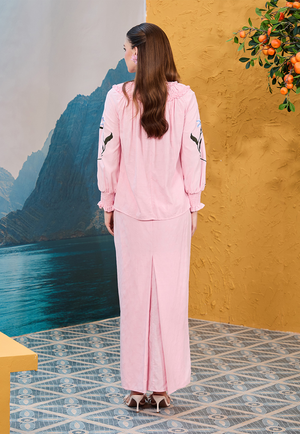 Surya baju kurung in pink - Image 4