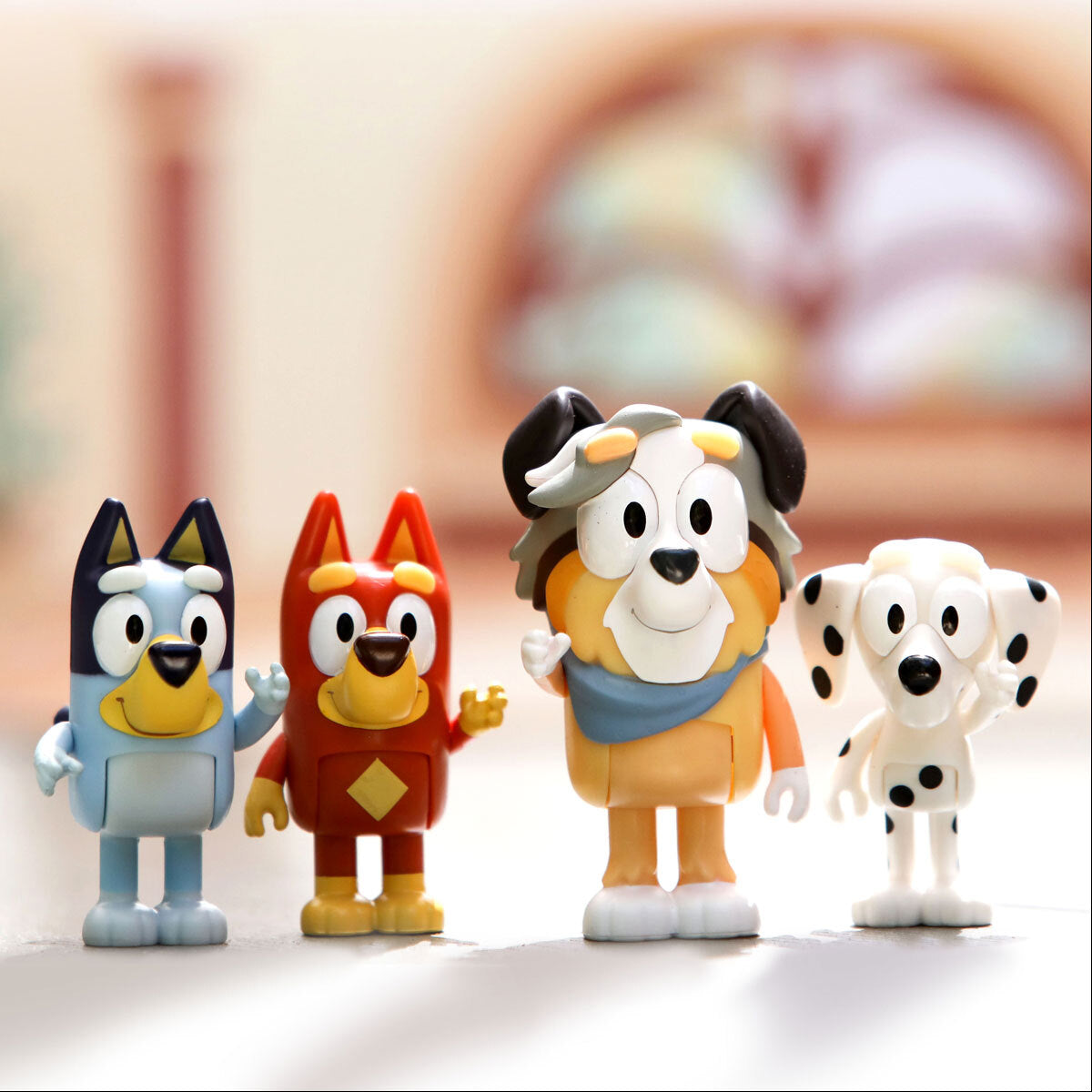 bluey & family figure 4 packs bluey, chloe, calypso & rusty