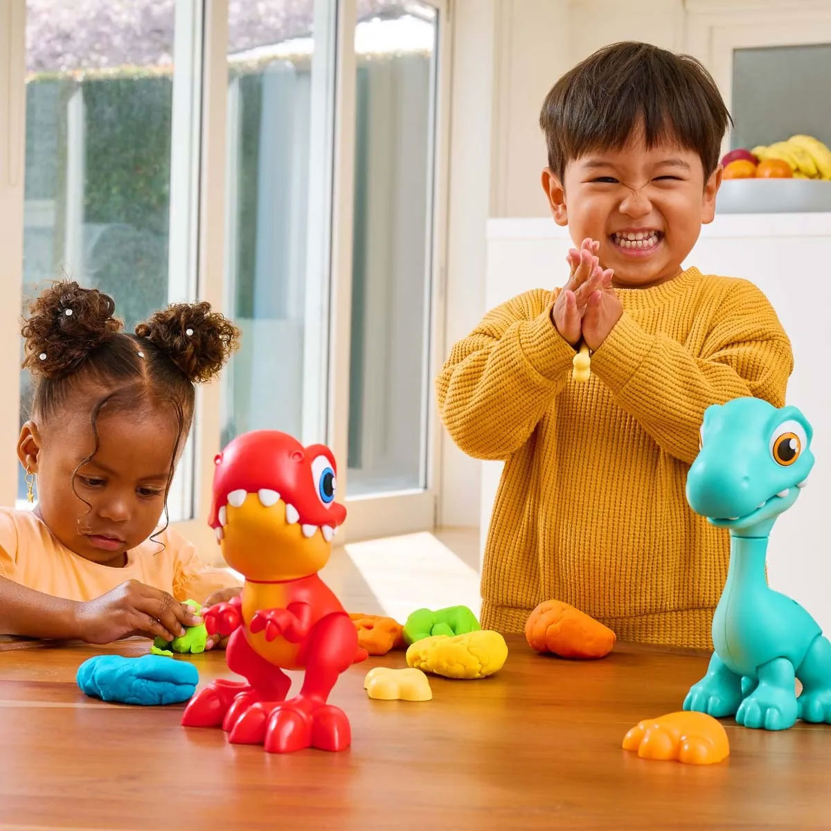zuru smashers junior dino dig large egg