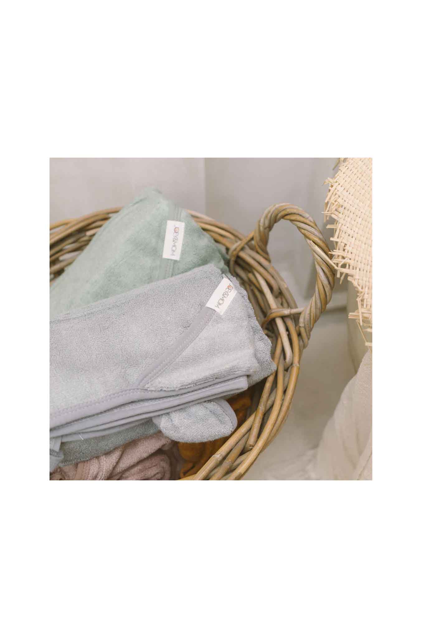 joey&mom hooded towel