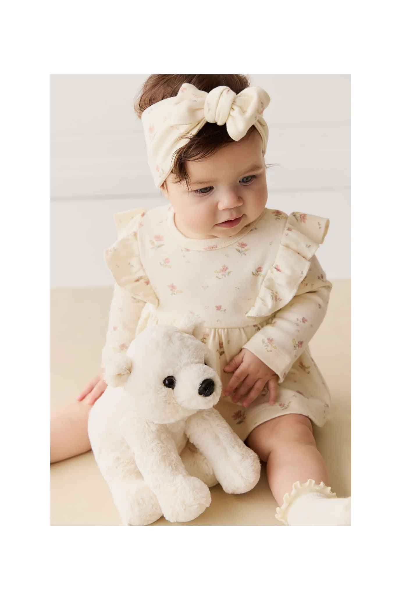 snuggle bunnies parker the polar bear
