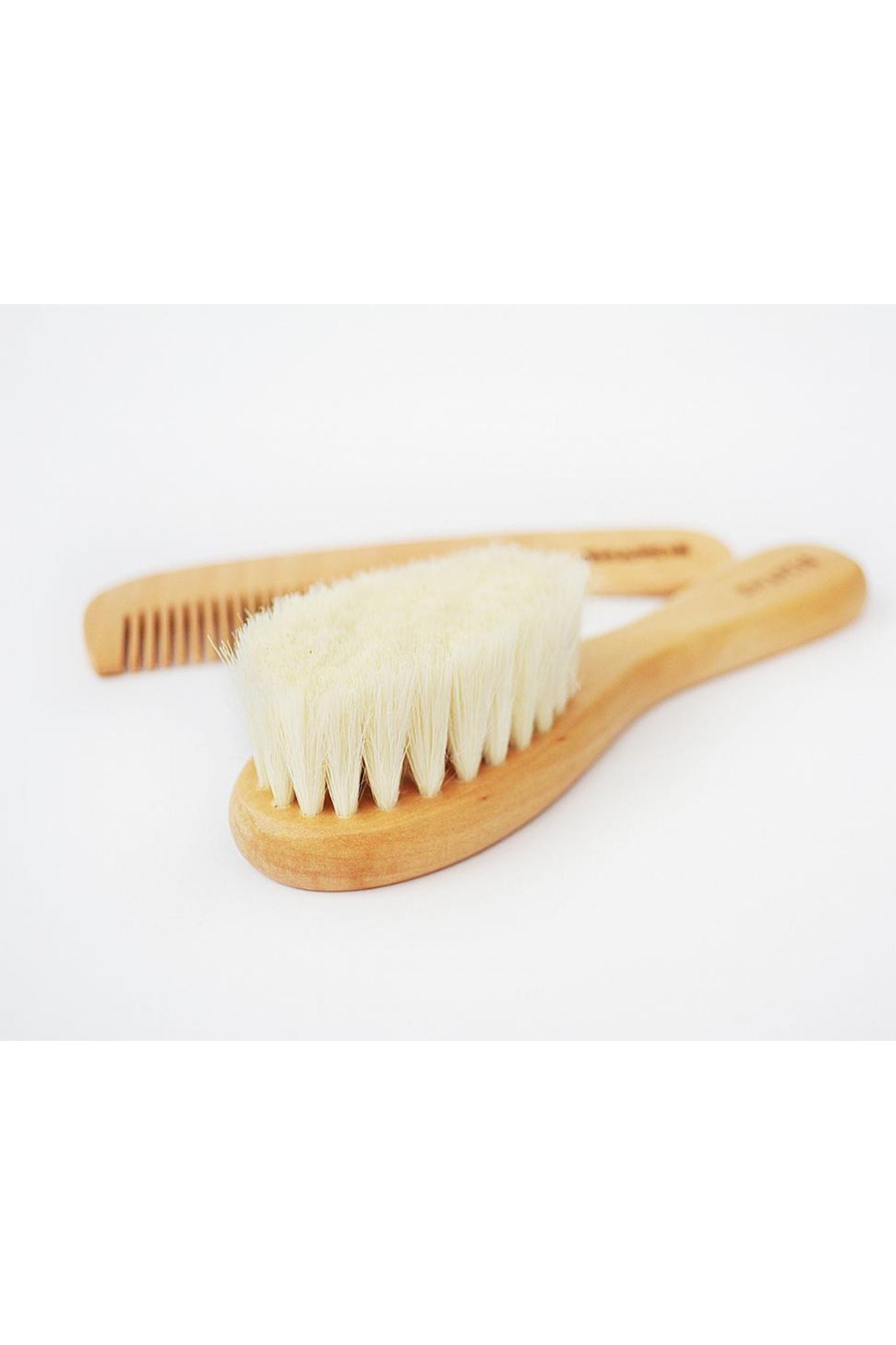 snapkis bath accessories baby brush and comb set wooden
