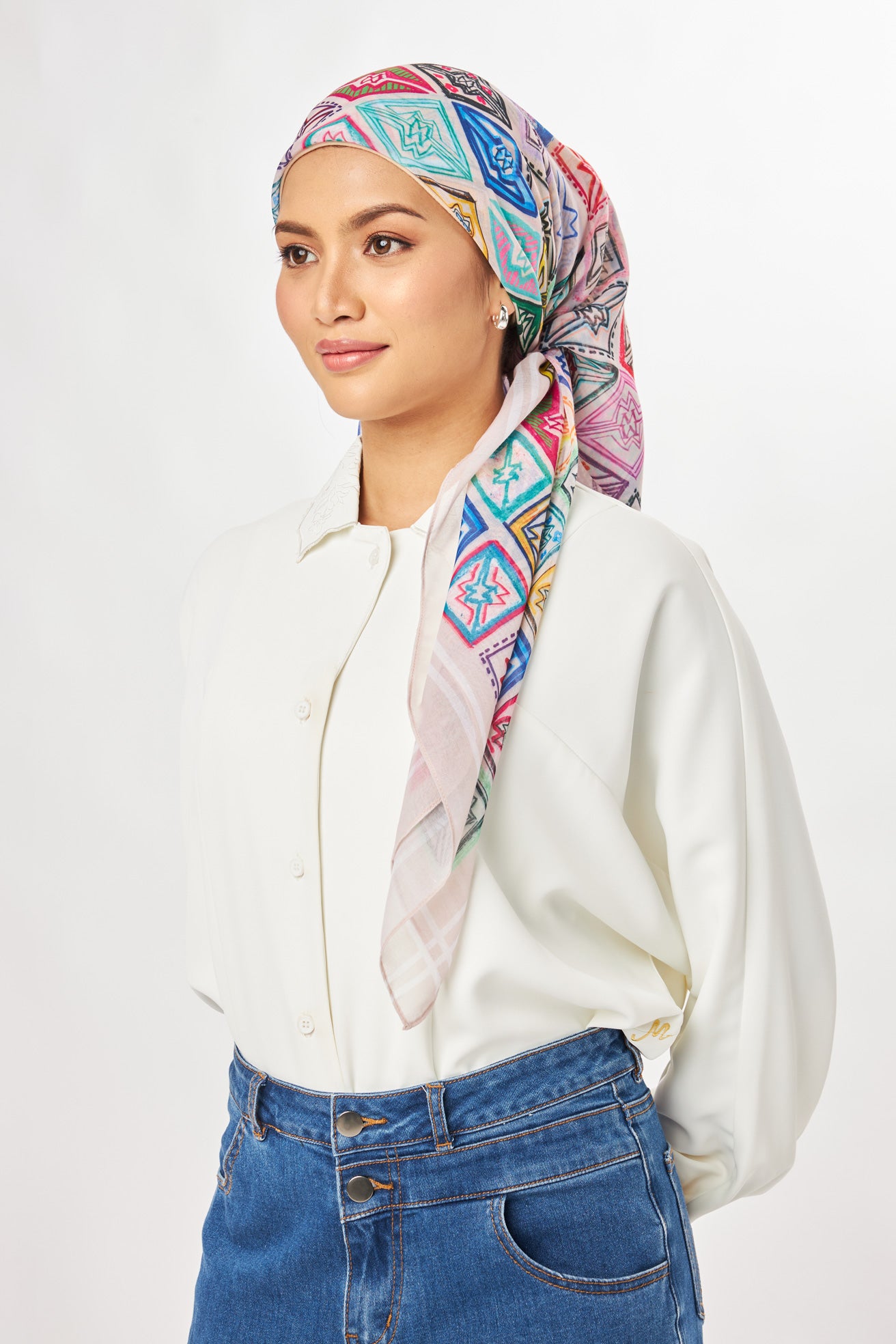 marny square scarf colourful white